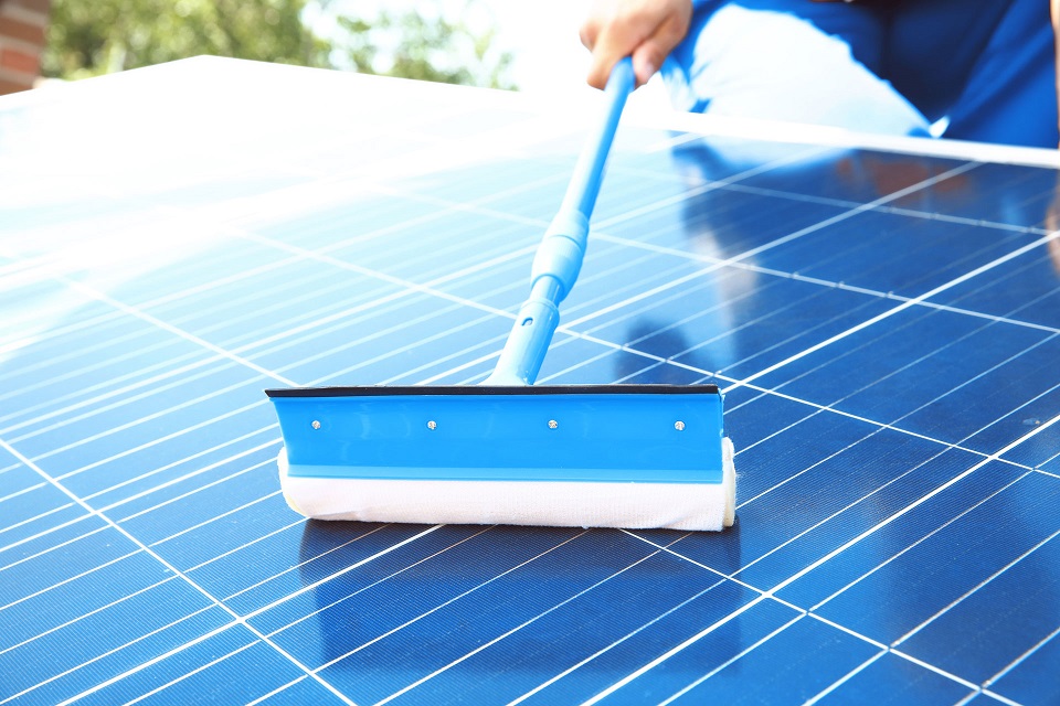 Solar Panel Servicing and Maintenance